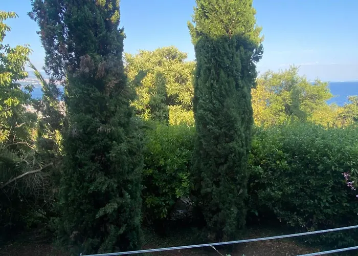 Villa Salyna