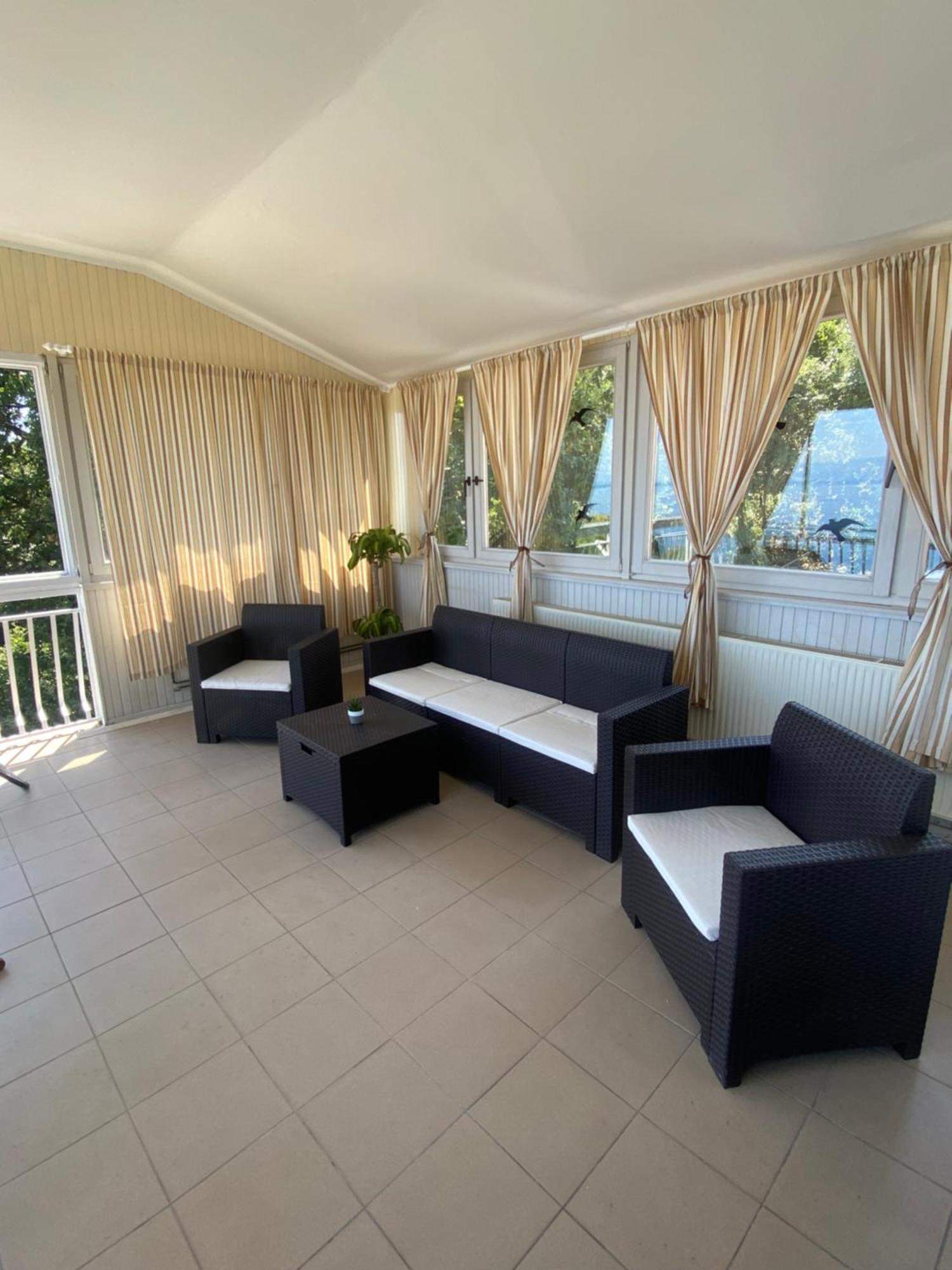 Salyna Appartement *