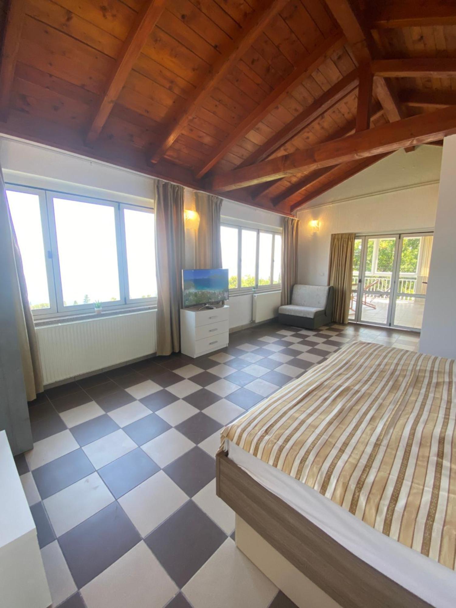 Salyna Apartament Ičići