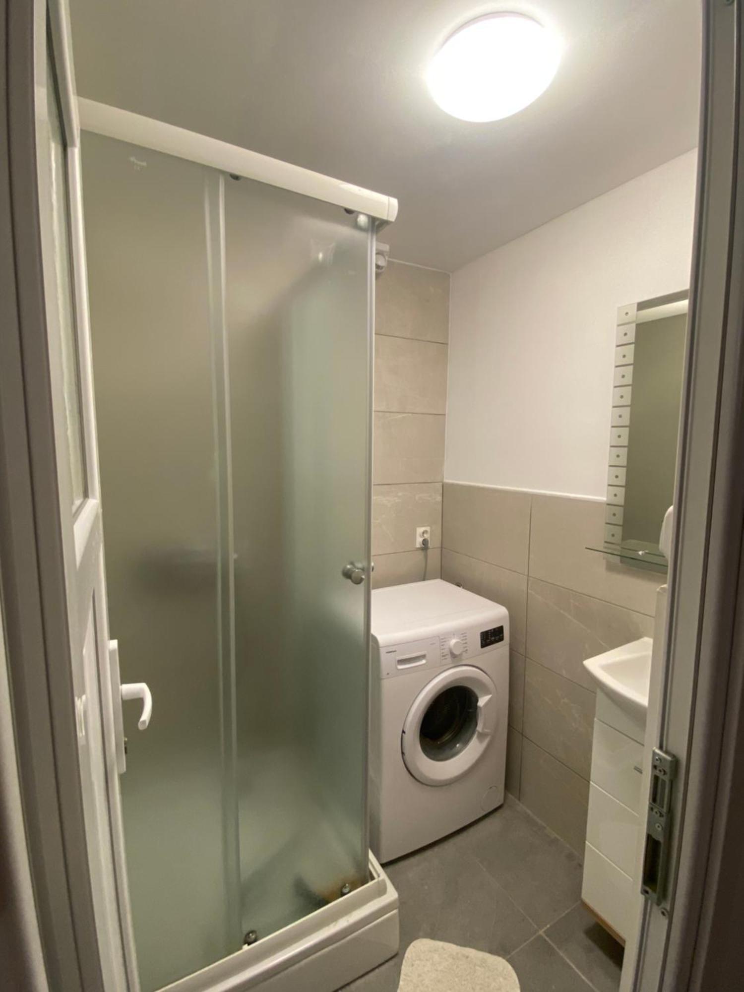 Apartament Salyna